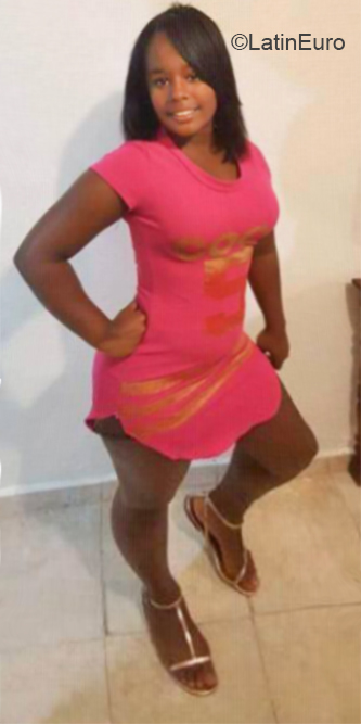 Date this young Dominican Republic girl Kaila from Santo Domingo DO32415