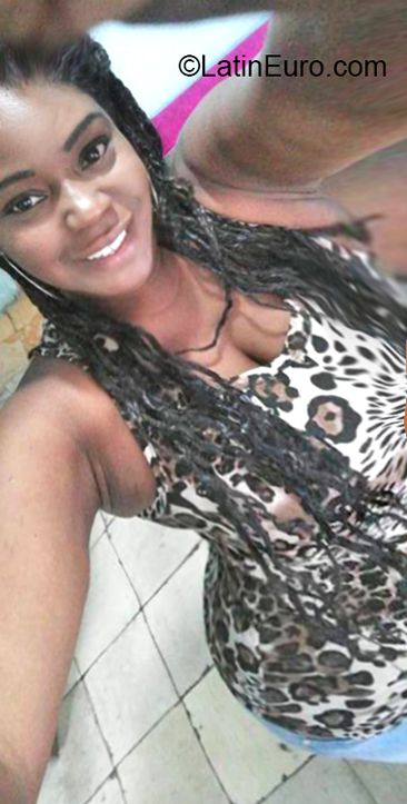 Date this happy Colombia girl Katy34 from Cali CO23904