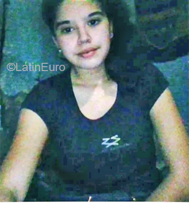 Date this hot Argentina girl Ariana from Buenos Aires AR172