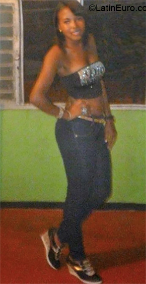 Date this good-looking Colombia girl Melissa from Cali CO23933