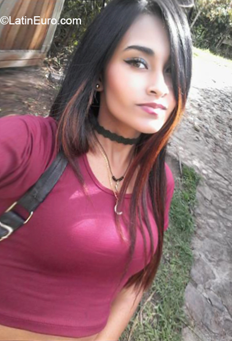 Date this delightful Colombia girl Stefany from Medellin CO24109