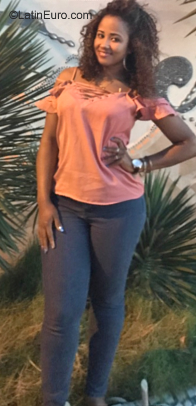 Date this fun Dominican Republic girl Anyerlis from Santiago DO34269