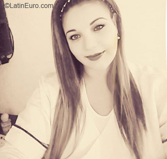 Date this tall Colombia girl Rubiela from Medellin CO23960