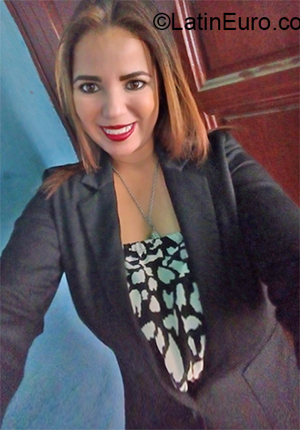 Date this tall Venezuela girl Novis from Caracas VE1691