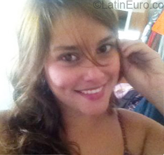 Date this hot Colombia girl Noella from Bogota CO24001