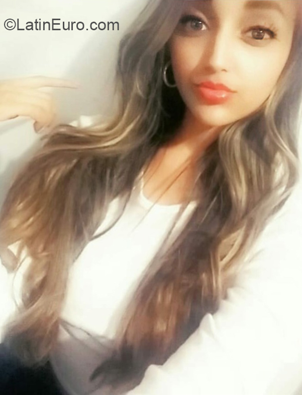 Date this passionate Colombia man Marilin from Bogota CO24023