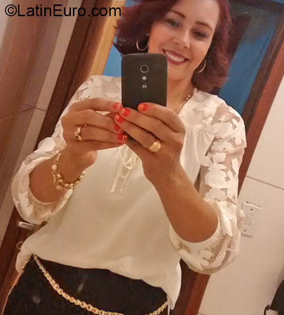 Date this georgeous Brazil girl Marinez from Paicandu BR10583
