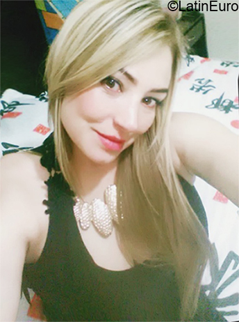 Date this sultry Colombia girl Victoria echvav from Medellin CO27954