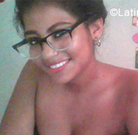 Date this georgeous Peru girl Cielo from Iquitos PE1290