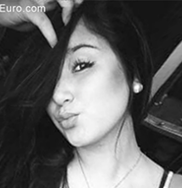 Date this voluptuous Colombia girl Viviana from Bogota CO24111