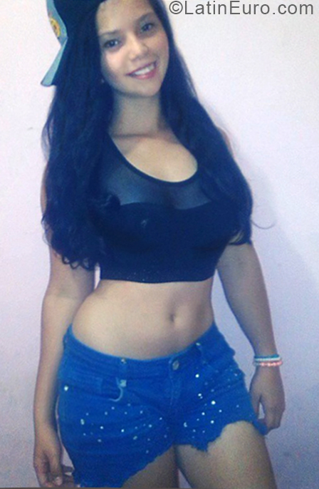 Date this lovely Colombia girl MICHELL from Cucuta CO24213