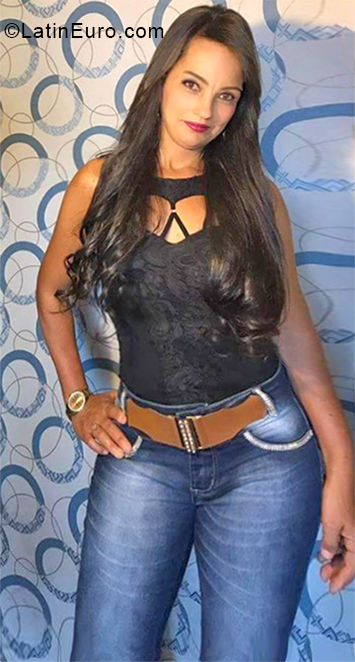 Date this young Brazil girl Andreia from Itamaraju BR10731