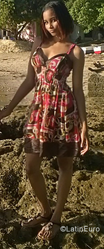 Date this tall Dominican Republic girl Andry from Santo Domingo DO34569