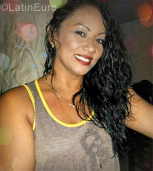 Date this good-looking Venezuela girl Jackelline from Valencia VE1864