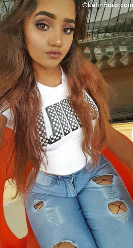 Date this pretty Dominican Republic girl Bianny from San Cristobal DO33125