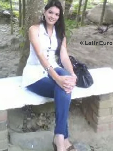 Date this tall Venezuela girl Louisa from Barinas VE1872
