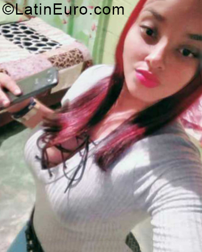 Date this exotic Dominican Republic girl Mary from Santo Domingo DO33147