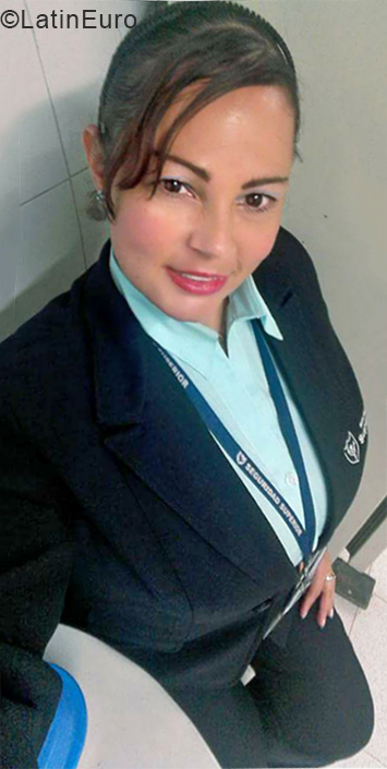 Date this cute Colombia girl Claudia from Bogota CO24360