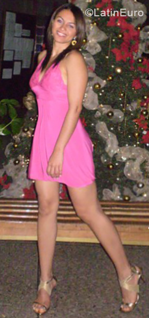 Date this stunning Venezuela girl Yosnicy from Barquisimeto VE1888