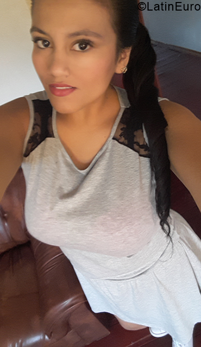 Date this sensual Colombia girl Alejandra from Manizales CO24431