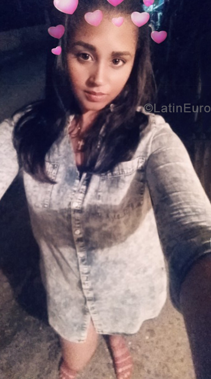 Date this passionate Dominican Republic girl Patricia from Puerto plata DO33252