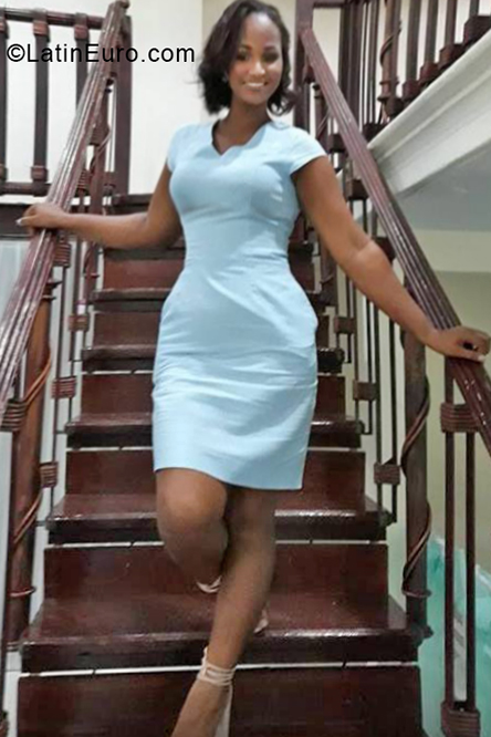 Date this cute Dominican Republic girl Carmel from Santiago DO33307