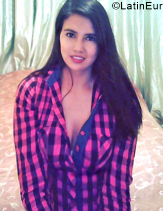 Date this cute Colombia girl Yolis from Cajica CO24478