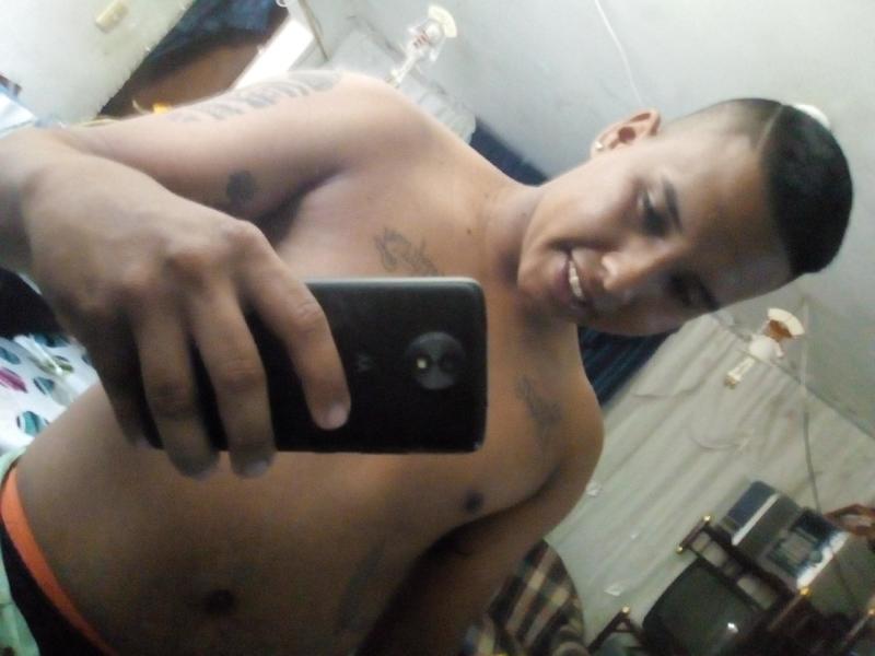 Date this nice looking Colombia man May from Cali CO24514
