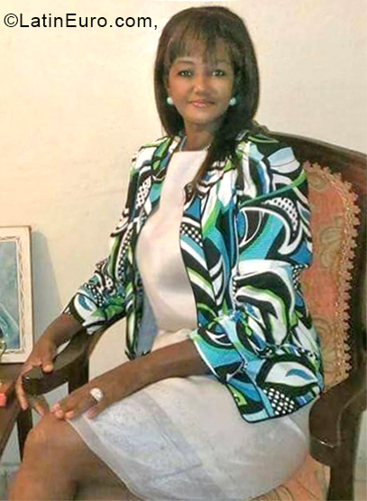 Date this foxy Dominican Republic girl Dominga from Santo Domingo DO33378