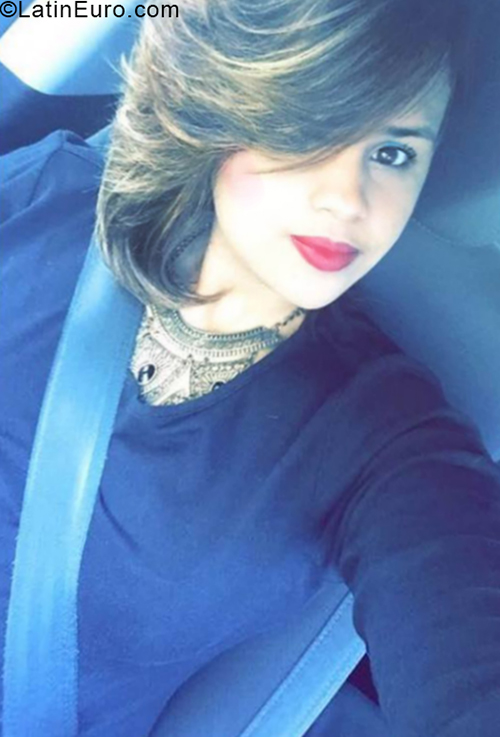Date this young Dominican Republic girl Olvania from Santiago DO33396