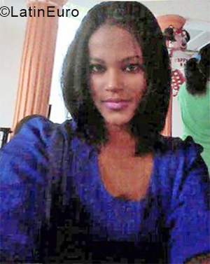Date this fun Dominican Republic girl Rosa from Santo Domingo DO33401