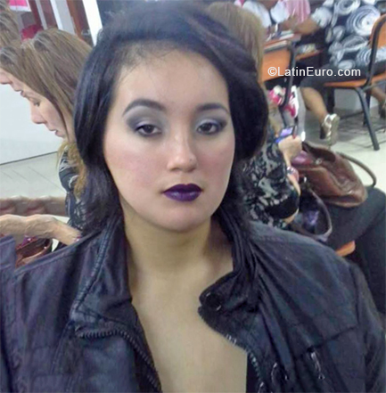 Date this fun Peru girl Mara from Lima PE1313