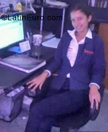 Date this charming Venezuela girl Sasha from El Tigre VE1984