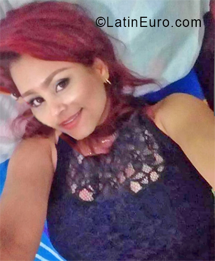 Date this fun Colombia girl Jennifer from Barranquilla CO24585