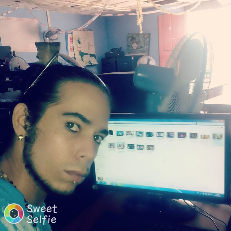 Date this voluptuous Cuba man Alejandro from Sancti Spíritus CU424