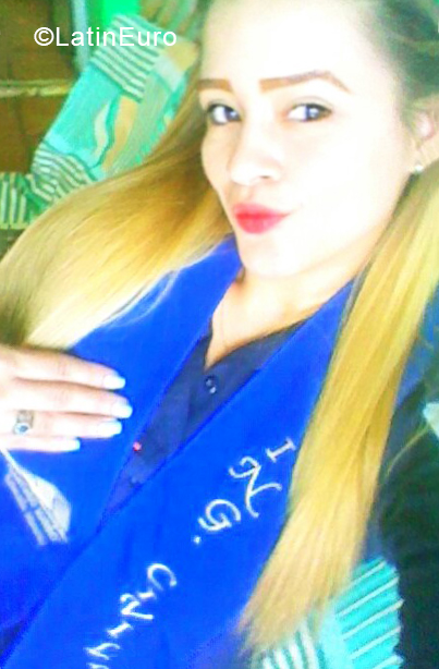 Date this voluptuous Venezuela girl Lili from Maracay VE2036