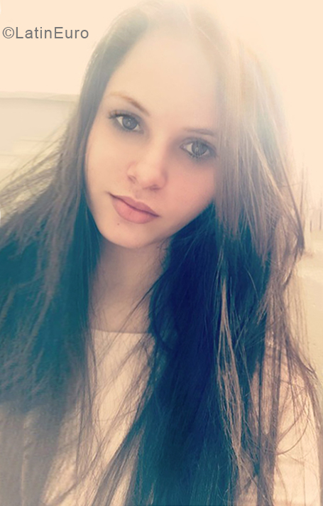 Date this pretty Dominican Republic girl Madelin from Mao DO33592