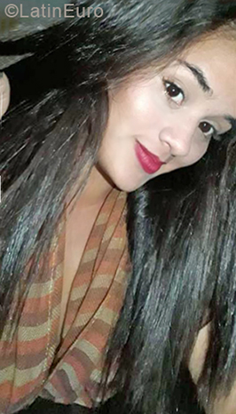 Date this georgeous Ecuador girl Dayanna from Quito EC293