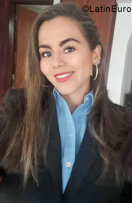 Date this gorgeous Colombia girl Alejandra from Villavicencio CO24733