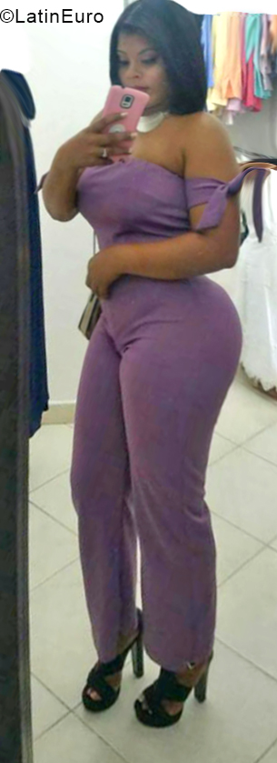 Date this funny Dominican Republic girl Masiel from Santiago DO33782