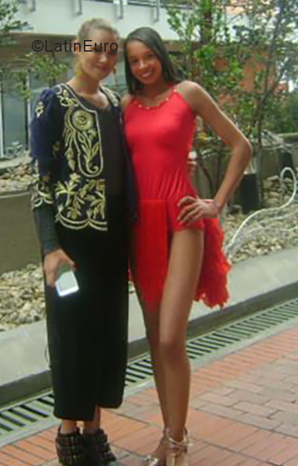 Date this fun Colombia girl Yicel from Bogota CO24788