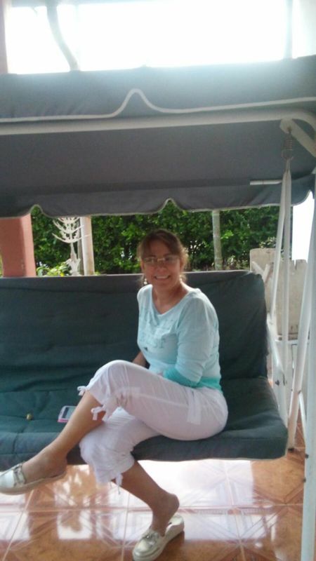Date this voluptuous Colombia girl LUZDECRISTAL from Cali CO24792