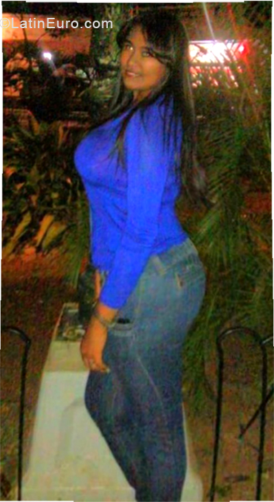 Date this cute Venezuela girl Nadiuska from Ciudad Bolivar VE2103
