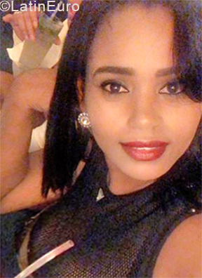 Date this delightful Dominican Republic girl Olga from Santo Domingo DO33891