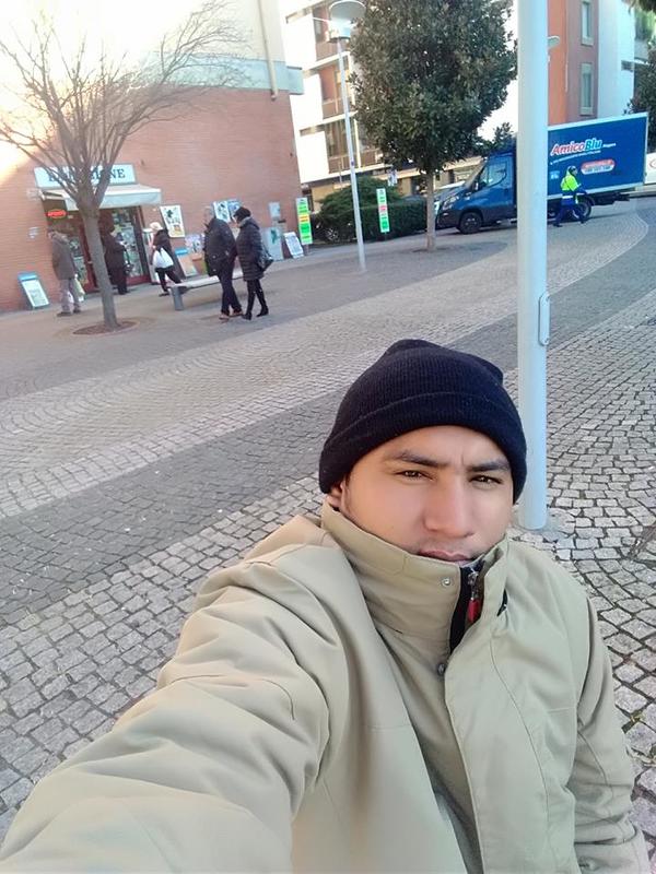Date this happy Italy man Jesus from Firenze IT308