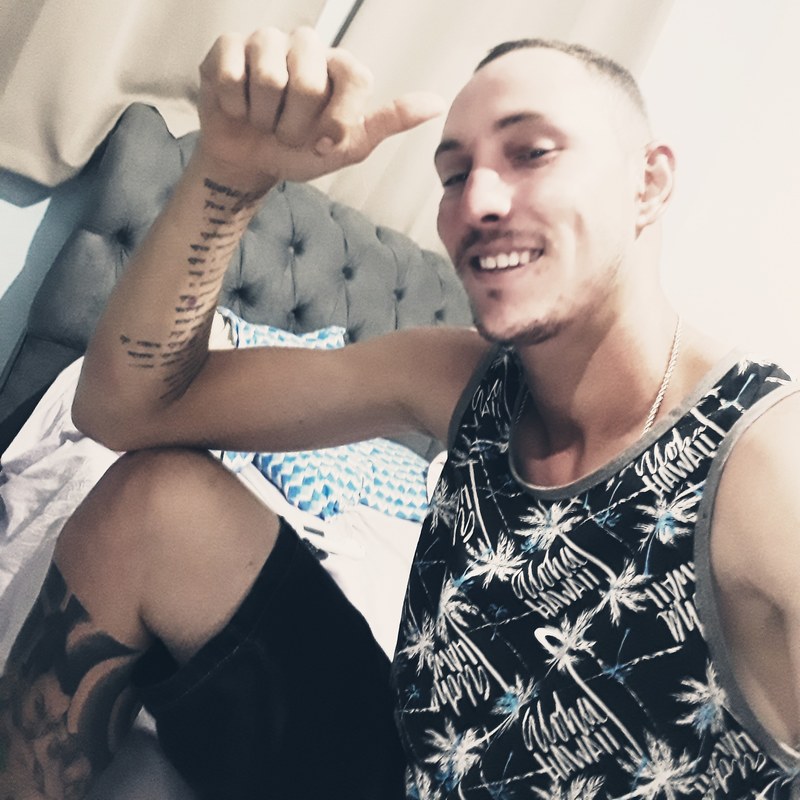 Date this pretty Brazil man Rodrigo from São José Do Rio Preto BR10764