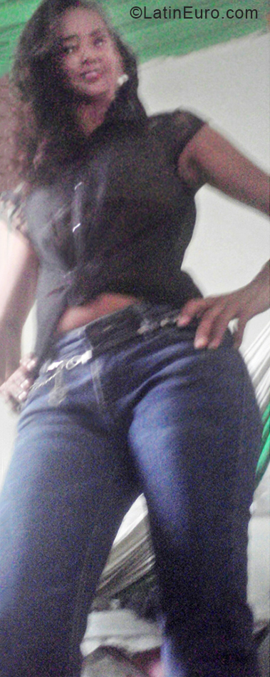 Date this voluptuous Venezuela girl Norma from Valle de la pascua VE2163