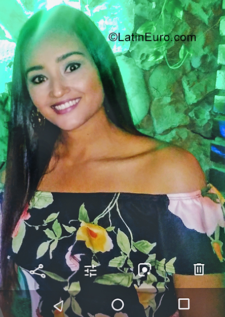 Date this young Colombia girl Karina from Valledupar CO25264