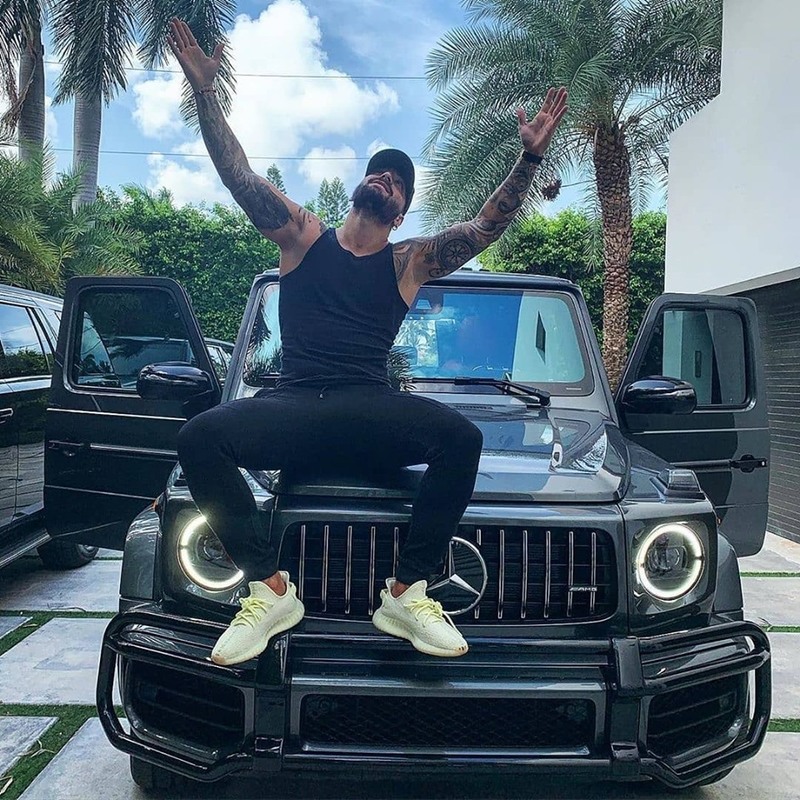 Date this tall Venezuela man Leonel from Venezuela VE2322