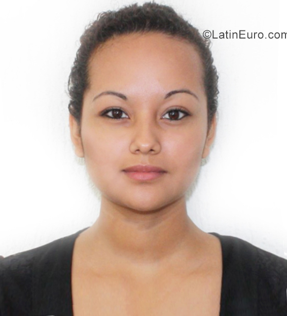Date this lovely Peru girl Olga from Ayacucho PE1385